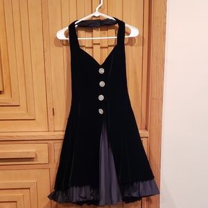 Adorable black velvet/ taffeta cocKtail dress